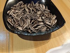 -华府九号海鲜烧烤大排档(龙域店)
