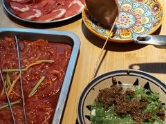 -洱火云南酸菜牛肉火锅(石景山当代商城店)