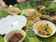 -沐毫傣泐云南菜孔雀宴•手抓饭傣味烧烤(曼听公园店)