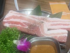 -明洞阿姨·韩式酱蟹烤肉·创意料理(三元桥店)