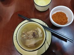 -菌之家·专业纯野生菌火锅·特色炒菌