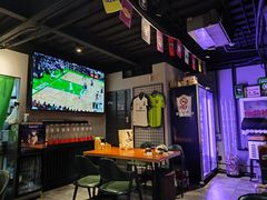 -京狮炙燥·精酿烧烤(首经贸店)
