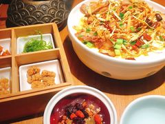 -九锅一堂酸菜鱼(新南凯德直营店)