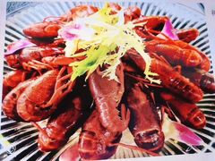 -河畔春天时尚餐厅