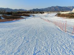 -华彬猛犸滑雪场