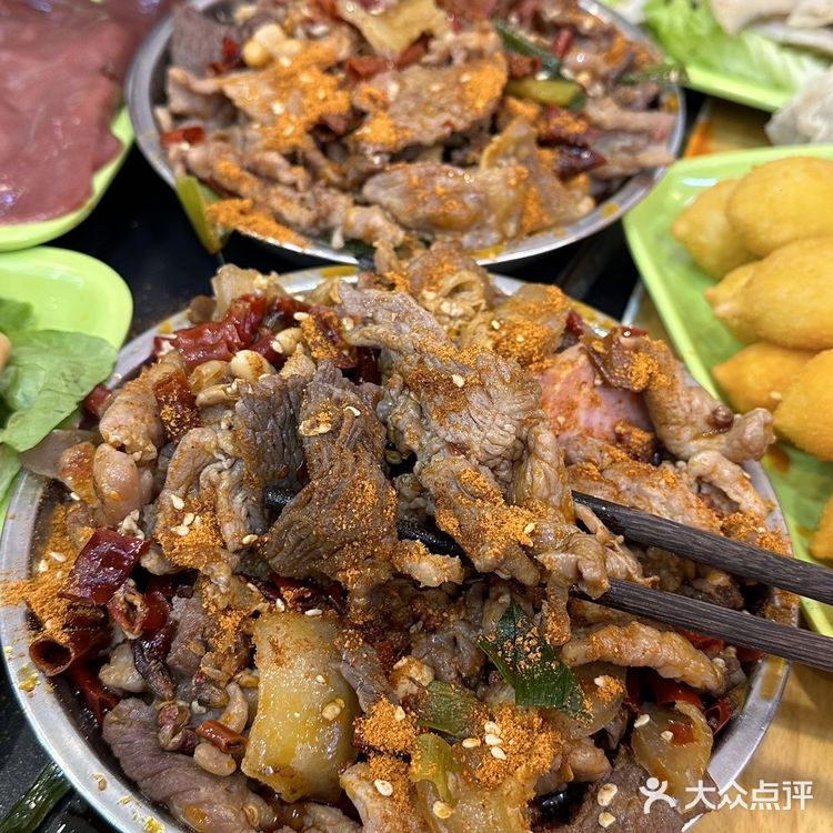 找到了！南昌便宜量大好吃的五花肉火锅！不咸