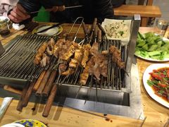 -欢乐牧人蒙古炭烤羊腿(四平路店)