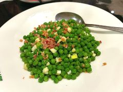 -新白鹿餐厅(百联中环店)