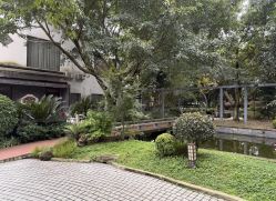 -莲生母婴月子中心(清水河公园店)