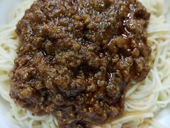 炸酱拌面-食惠里小笼包面馆(越秀店)