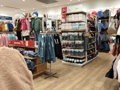 -优衣库(广州番禺万达广场店)