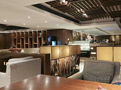 -广州中心皇冠假日酒店·汇点大堂吧