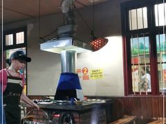 大堂-潭州老友灶台鸡·竹屋老灶(光明E城店)