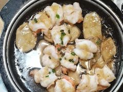 -东口码头·烧鸽子·鱼头泡饼·地方菜(金鹰悦城店)