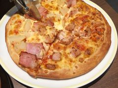 培根鸡肉双拼披萨-萨莉亚意式餐厅(杭州滨江天街店)