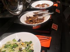 -四海一家自助餐(益田假日广场店)