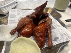 -蝴蝶里·粤菜·点心(滨江龙湖店)