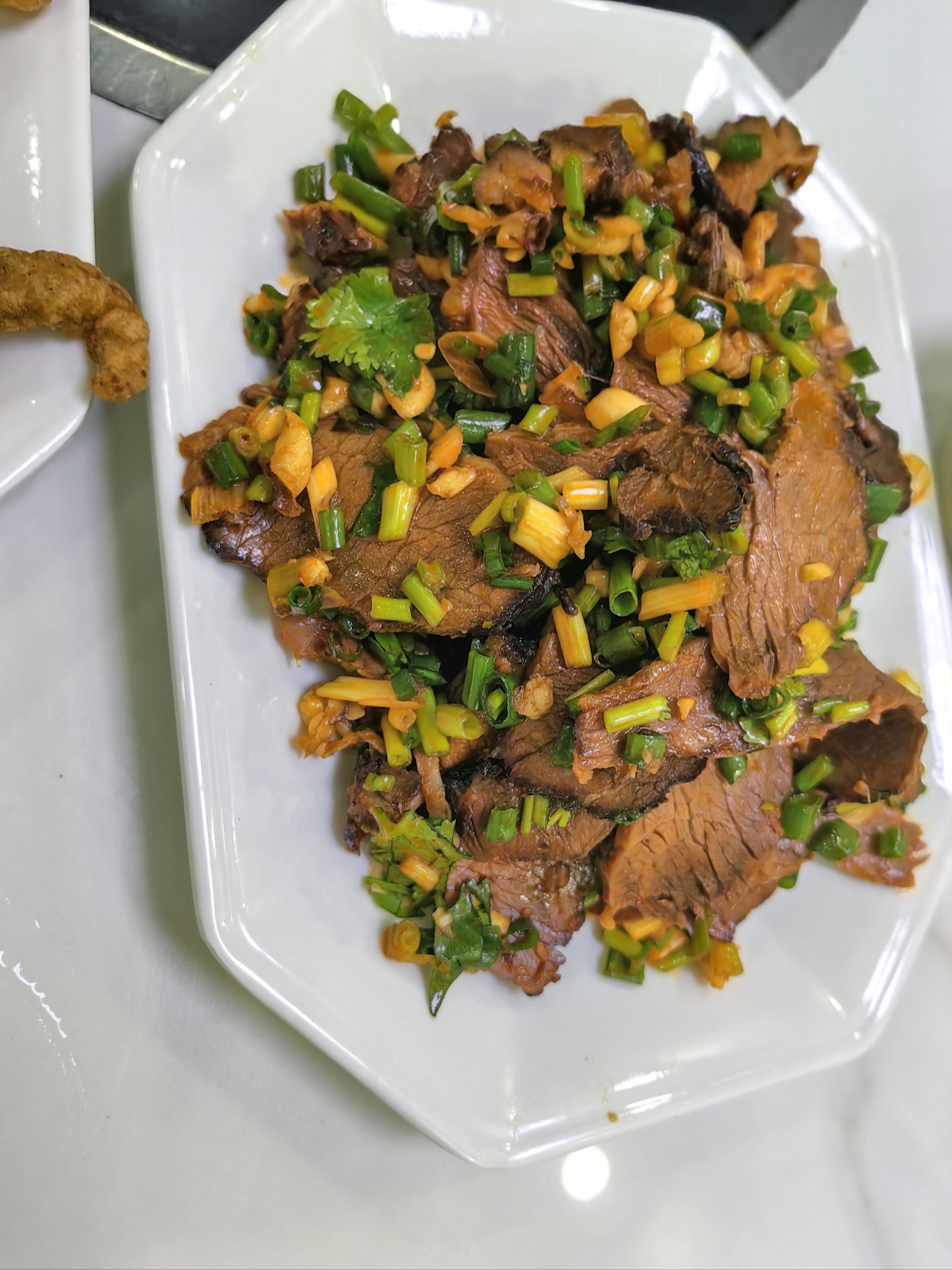 黄小川布依特色酸笋牛肉打卡啦