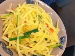 酸辣土豆丝-潇湘阁(望京SOHO店)