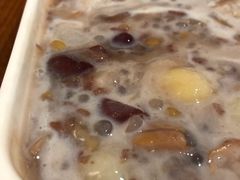 香芋喳咋汤圆-龟金正·港式甜品(客村店)