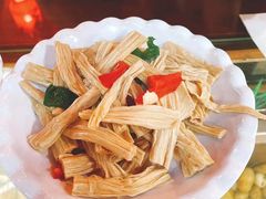 -金杨拉面王小吃面馆·牛三宝面·红烧牛肉粉