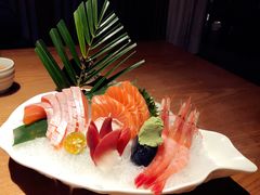 刺身三拼+三文鱼腩-贰捌零叁精致料理(钱湖店)