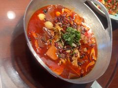 -川流不息·地道川菜·小龙虾(松东路店)