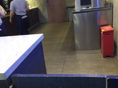 -瑞幸咖啡(丰盛町店)