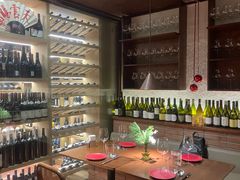 -肆海小川菜酒馆Wine Bistro (青年路店)
