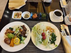 -西安唐隆国际酒店(大雁塔大唐不夜城店)