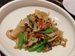 菇炒螺片-水裹汤泉生活馆餐厅