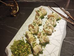-海派悦庭·海胆烧麦·新融合菜(凯德广场店)
