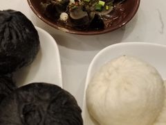 -李与白包子铺(桐梓林店)