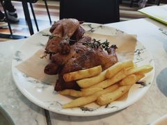 奥尔良烤鸡配薯条-卡朋西餐(较场西路店)