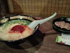 豚骨拉面-一蘭拉面(新宿中央东口店)