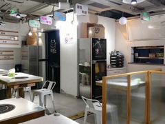 大堂-运气牛自助酱大骨火锅(南京东路店)