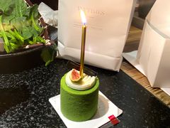 -湊湊火锅·茶憩(杭州湖滨银泰in77店)