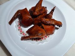 陶陶居脆皮乳鸽-陶陶居酒家(新天地店)