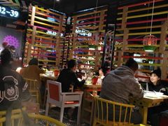 大堂-浪里寻·臻牛养生牛肉火锅(方圆荟店)