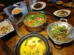 -亮欢寨酸汤鱼(沙冲路店)