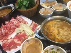 -锅色天香(巴士底区店)