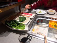 -海底捞火锅(金山百联店)
