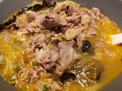 酸汤肥牛-鹿港小镇(金虹桥国际中心店)