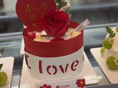 -花花卷卷·鲜食蛋糕(静安久光百货店)