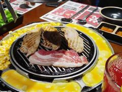-青瓦炭韩潮烤肉(花园道店)