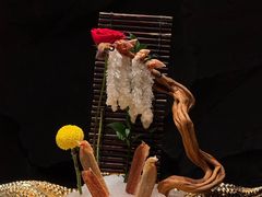 -蟹犇前•帝王蟹雪蟹(陆家嘴店)