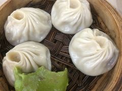 -老西白点心店
