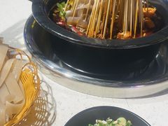 -钢管厂歆瑞源油卤串串香(春熙路太古里店)