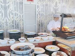 -怡豪大饭店·银顶旋转餐厅