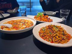 -麻六记(凤凰汇店)